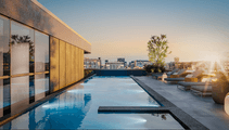 Infinite pool | Piscine sur le toit